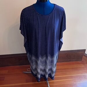 Lightweight Blue & White Geometric Polkadot Coverup
